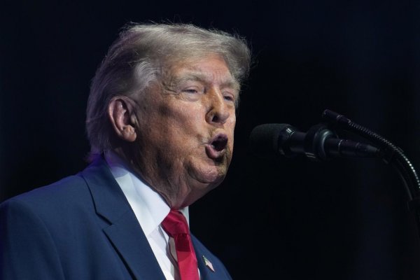 Trump už Zelenskému rozdal lepšie karty, teraz oceňuje odpor, ktorý kladie Rusku
