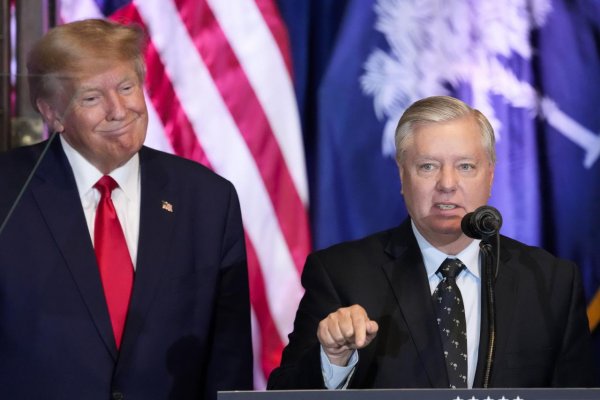Podpíše Trump sankcie proti Rusku? A proti komu ich v skutočnosti použije?