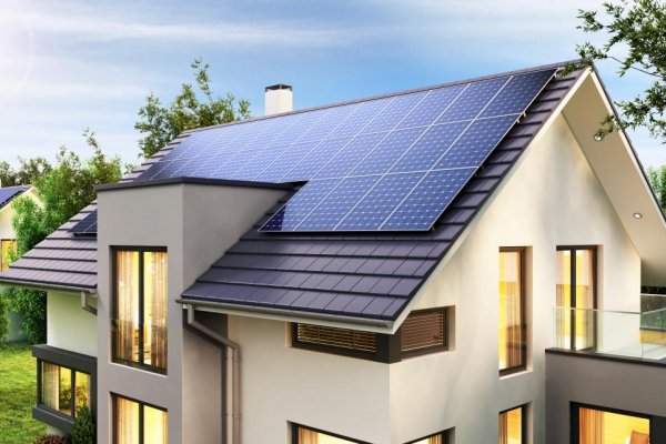 Nielen zelená energia, ale aj zníženie nákladov. To prináša fotovoltaika a solárne systémy 