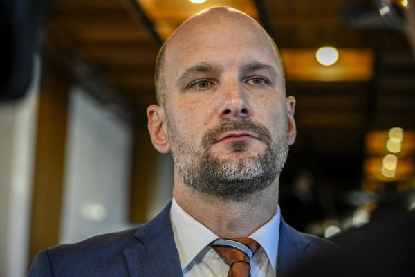 Opozícia žiada k situácii na katastri zvolanie brannobezpečnostného výboru