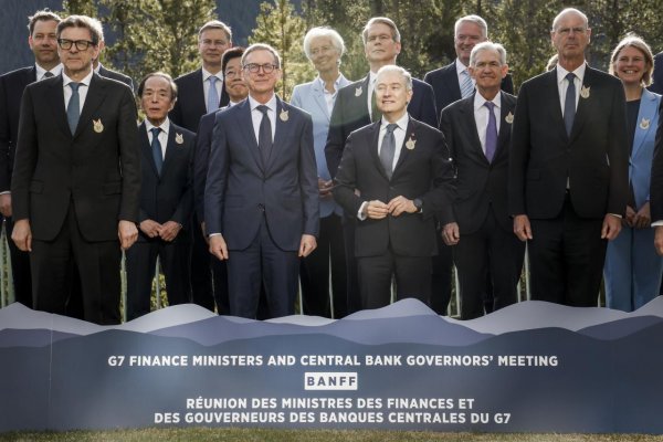 G7 sa zhodlo na maximalizácii tlaku na Rusko, ak nepristúpi na prímerie