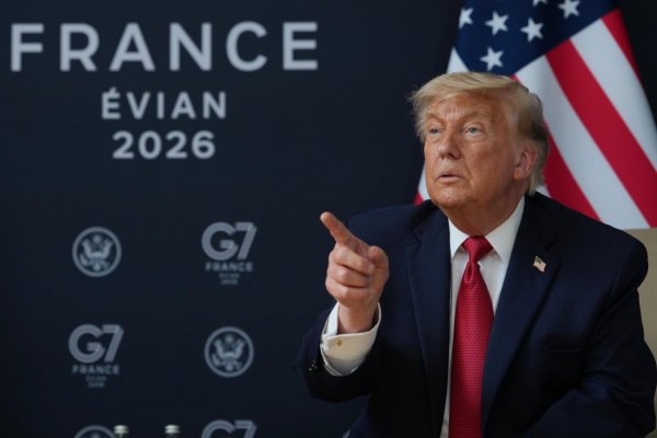 Trump tvrdí, že popri summite G7 viedol dobré rozhovory s Putinom i Zelenským