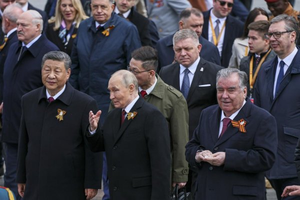 Robert Fico do Moskvy musel ísť. A to hneď z viacerých dôvodov