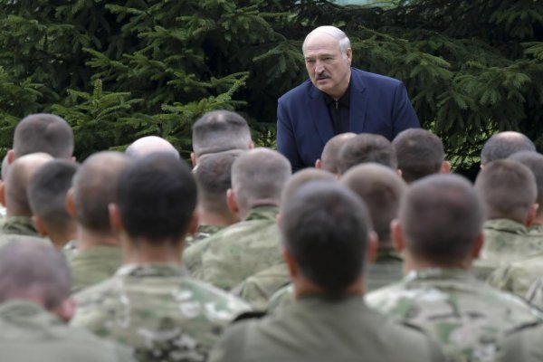 Lukašenko armáde nariadil, aby používala „čo najprísnejšie opatrenia“